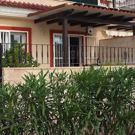 Casa vacanze Con Piscina *